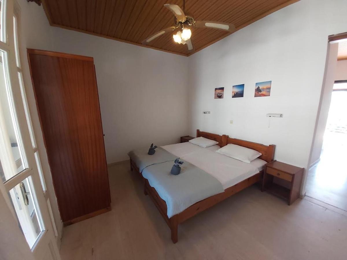 Theo Apartments ซีดารี ภายนอก รูปภาพ